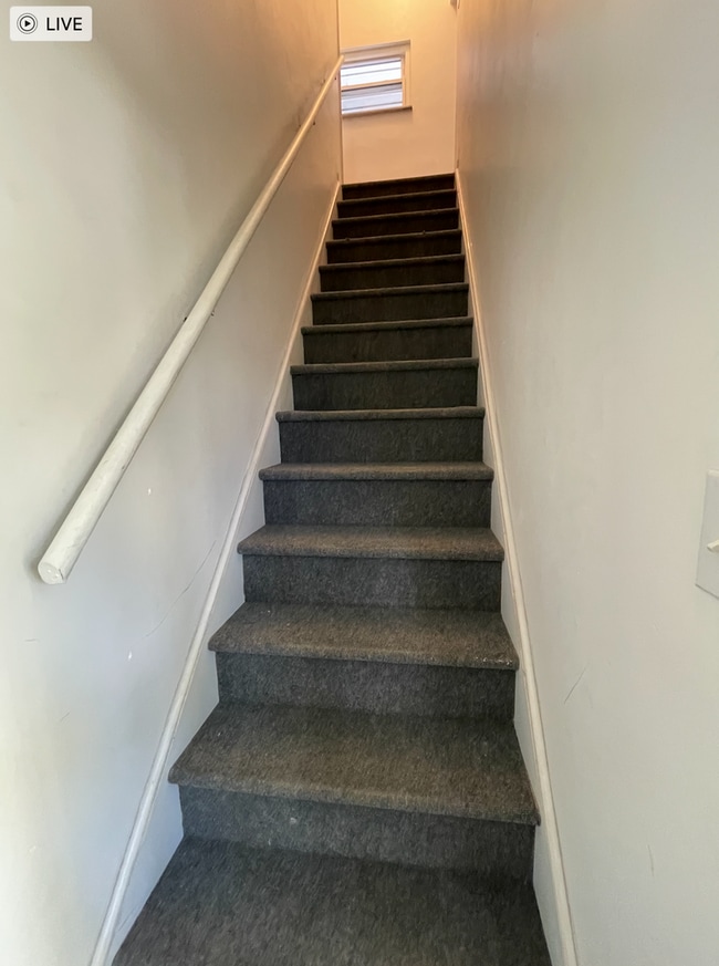 Building Photo - 419 Taylor St