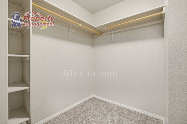 Building Photo - 12794 Conner St