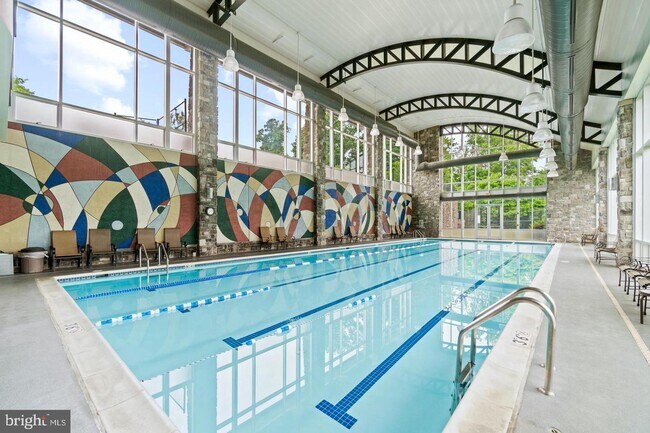 Building Photo - 2251 Oberlin Dr