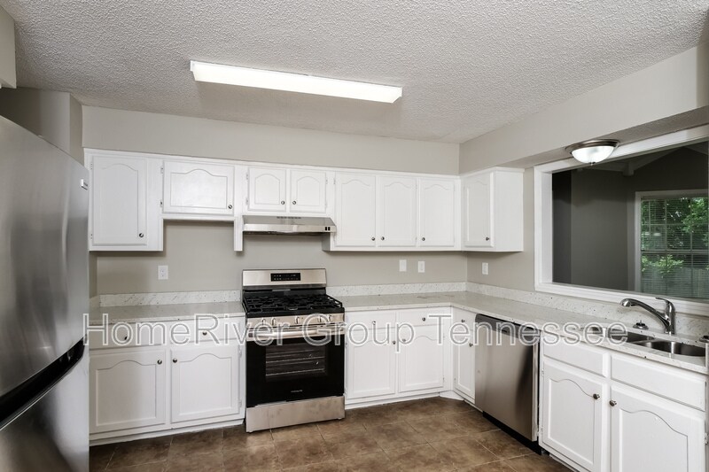 Building Photo - 6611 Nelson Way Dr