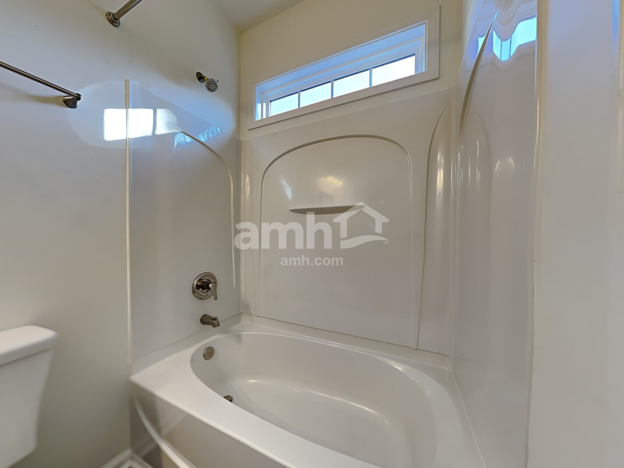 Building Photo - 3807 Bridlington Dr