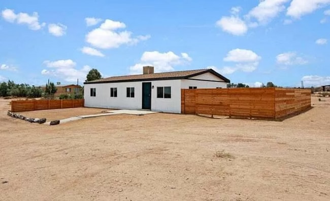 Primary Photo - COMING SOON - Newly Remodeled 2 Bedroom 2 ...