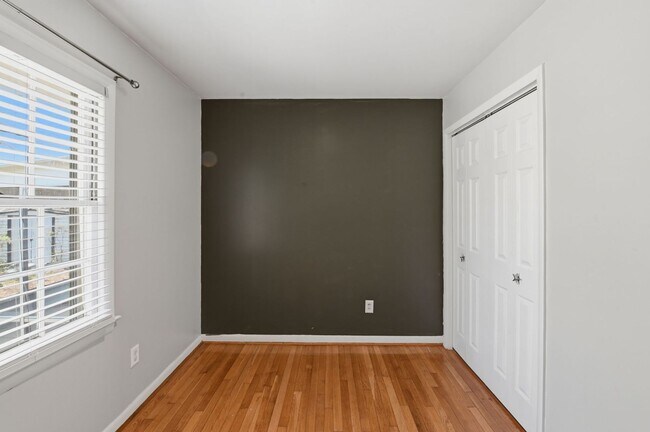 Building Photo - 3 Bedroom 1.5 bath home in hampton