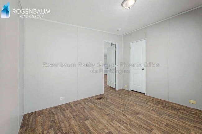Building Photo - 3360 W Madera Dr