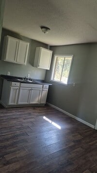 Building Photo - Affordable 1 Bedroom – Only $650/Month
