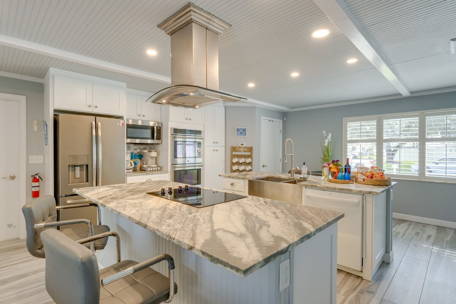 Building Photo - 6908 Antigua Pl