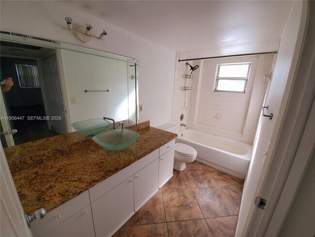 Building Photo - 8363 Lake Dr