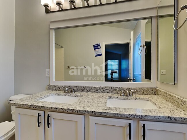 Building Photo - 5340 Kyles Station Meadow Drive