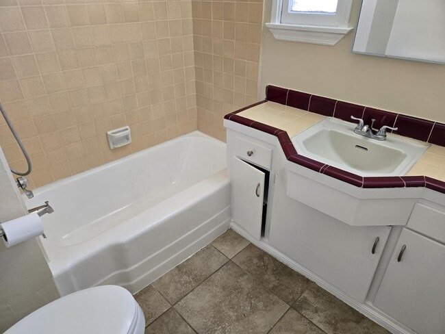 Building Photo - 3720 Yosemite Way