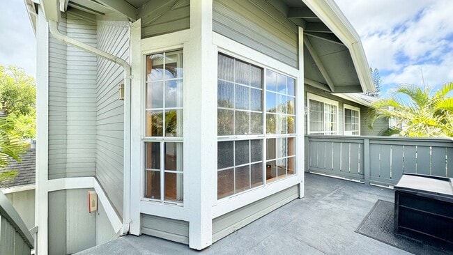 Building Photo - 2 BED/2 BATH/2 PRKG + Washer/Dryer INSIDE ...