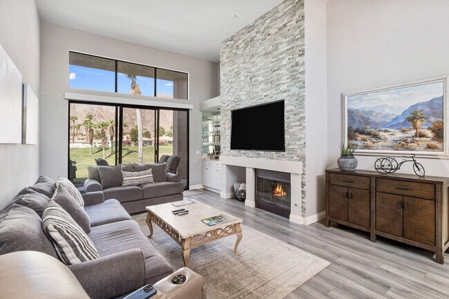 Building Photo - 54575 Shoal Creek