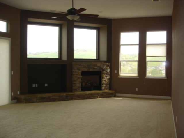 Building Photo - RARE ONE STORY EXECUTIVE HOME IN GATED COM...