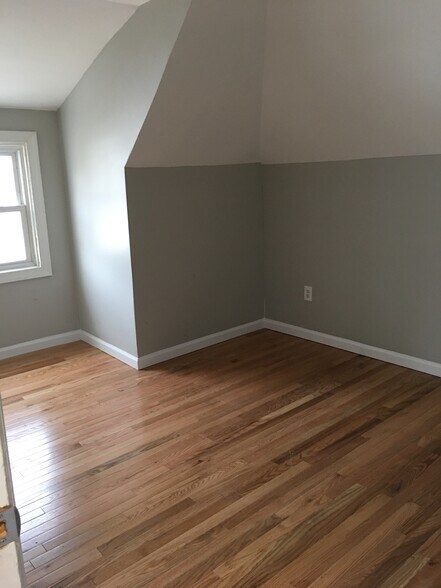 Building Photo - 5451 Potter St