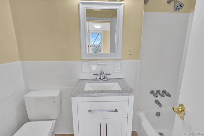 Building Photo - 54-44 Little Neck Pkwy