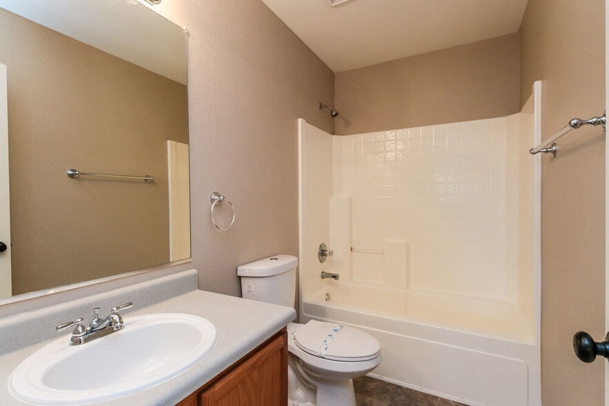 Building Photo - 3121 S Mandy