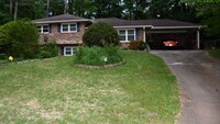 Building Photo - 3561 Montreal Way