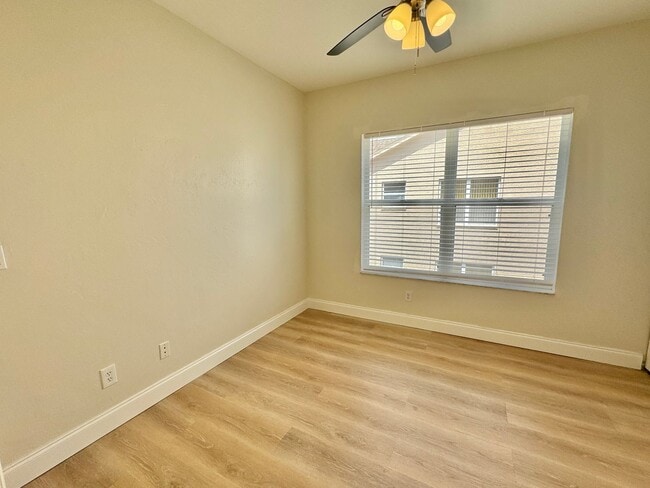 Building Photo - ** BRADSTROM AT LELY ** 3 BED / 2 BATH - CONDO - LIKE NEW! - GREAT LOCATION - ANNUAL RENTAL