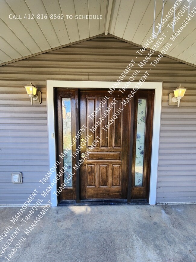 Building Photo - 542 Reed St