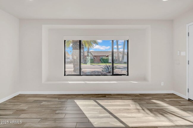 Building Photo - 8234 E Heatherbrae Ave