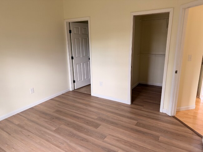 Building Photo - 44 OH-103