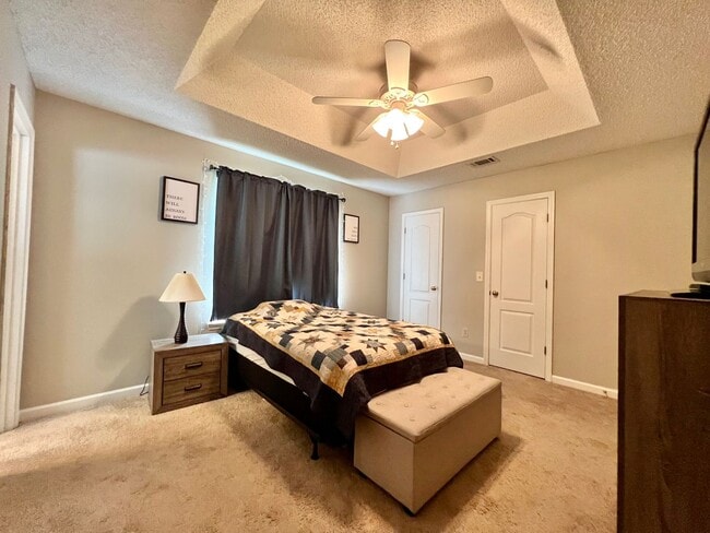 Building Photo - COMING MID-FEBRUARY 2026! (One Pet Maximum)