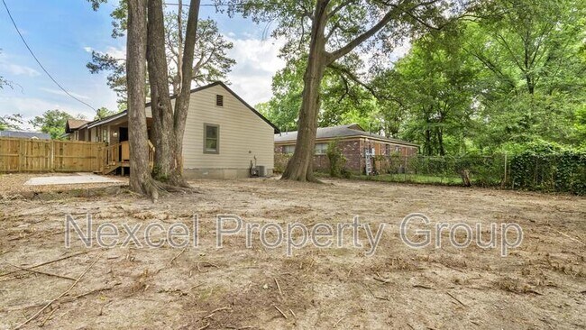 Building Photo - 3602 Carnes Ave