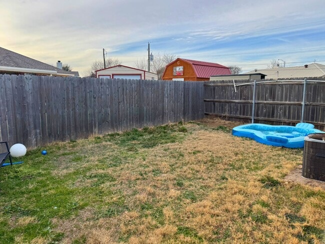 Building Photo - 5426 Ricci St