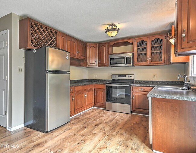 Building Photo - Bellhaven townhouse