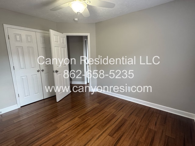 Building Photo - 118 Bayou Ct