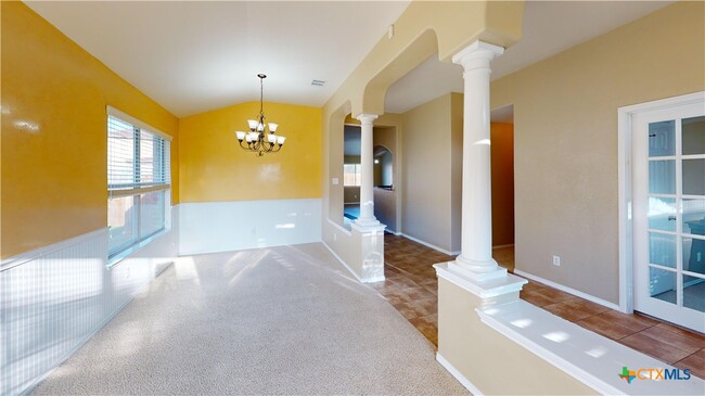 Building Photo - 5602 Birmingham Cir