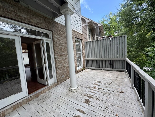 Building Photo - Executive Rental in Pear Alley Condominium...