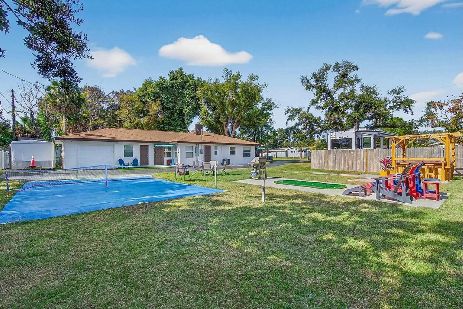 Building Photo - 10538 55th Ave