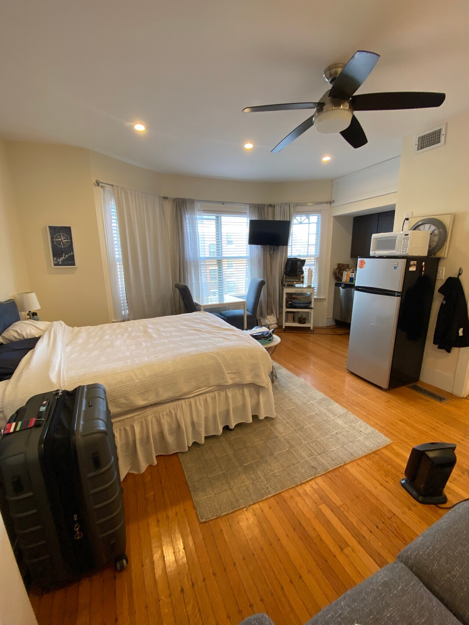 Studio - 15 Chiswick Ter