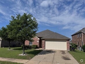 Building Photo - 2110 Fresia Ln