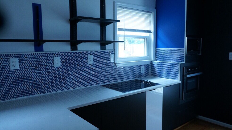 Building Photo - 645 Oglethorpe St NE