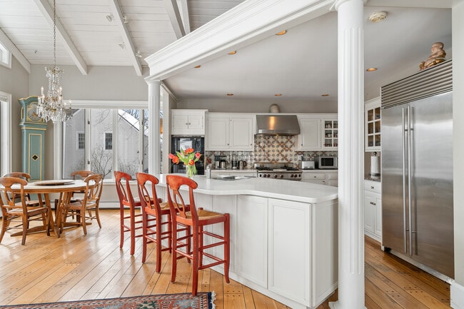 Building Photo - 239 Foreside Rd