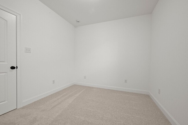 Building Photo - 38405 Parliament Dr