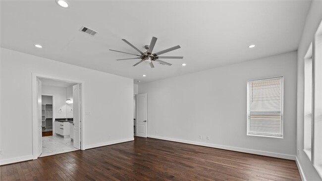 Building Photo - 9416 Glenfield Ct