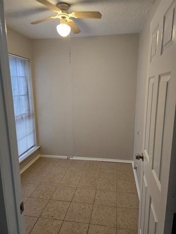 Building Photo - 3100 Medina St