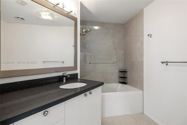 Building Photo - 60 SW 13th St