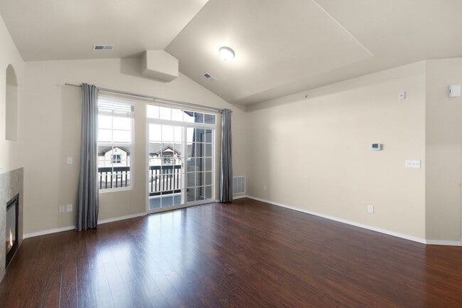Building Photo - 4790 Wells Branch Heights