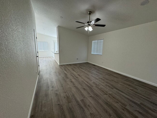 Building Photo - Freshly Remodeled 4 bedroom in Red Rock- RV Parking, low maintenance yard and pets welcome!