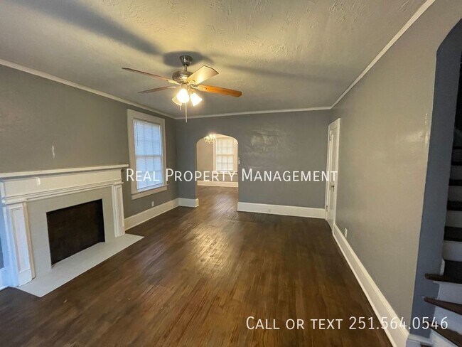 Building Photo - 3045 Wilmington Rd