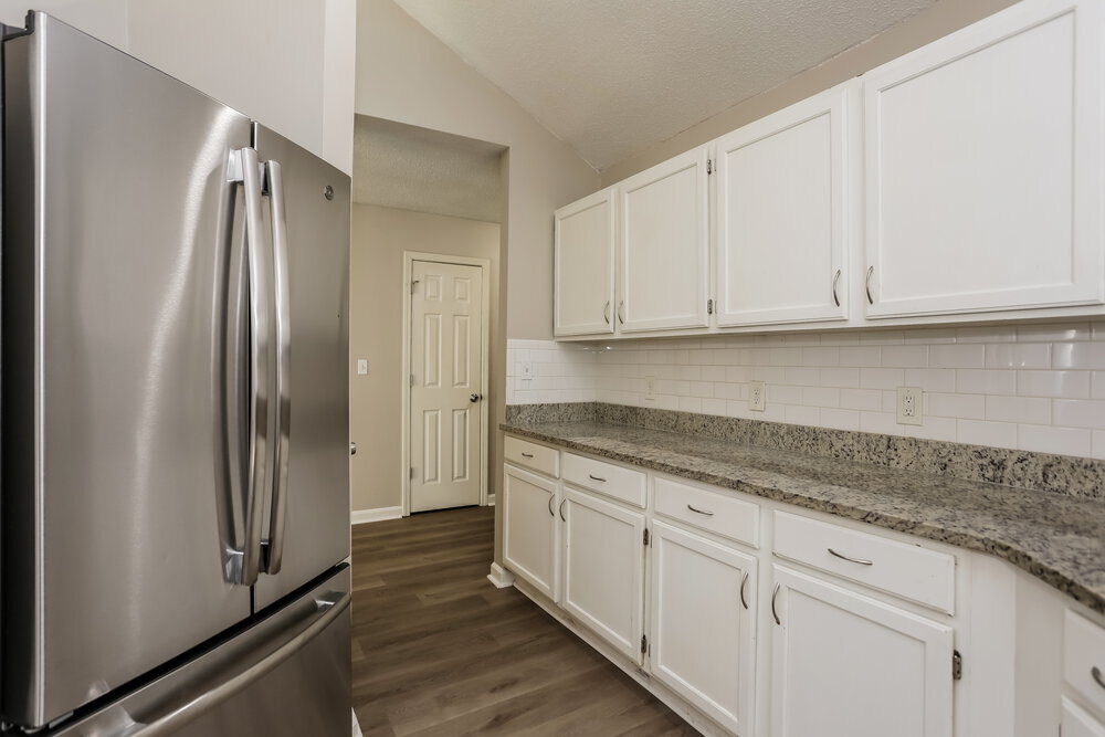 Building Photo - 359 Tait Rd