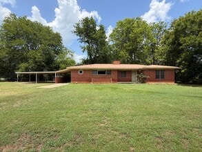 Building Photo - 3953 TX-154
