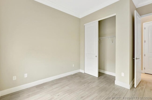 Building Photo - 15684 Goldfinch Cir