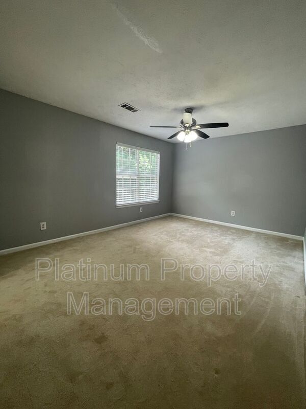 Building Photo - 3757 Peachtree Corners Cir