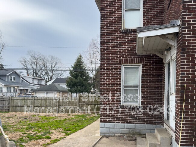 Building Photo - 1620 Randolph St