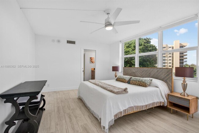 Building Photo - 1340 S Ocean Blvd