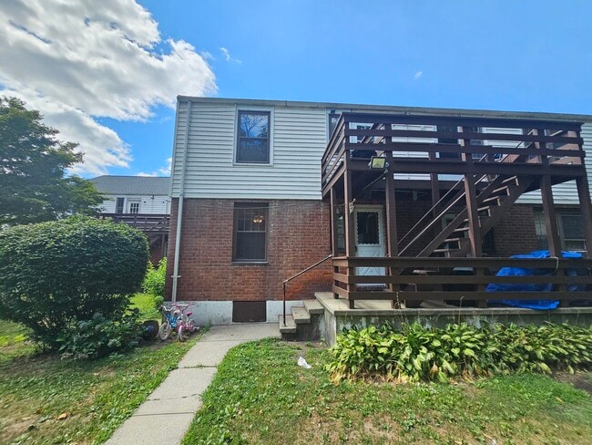 Building Photo - 39 Nob Hill Cir